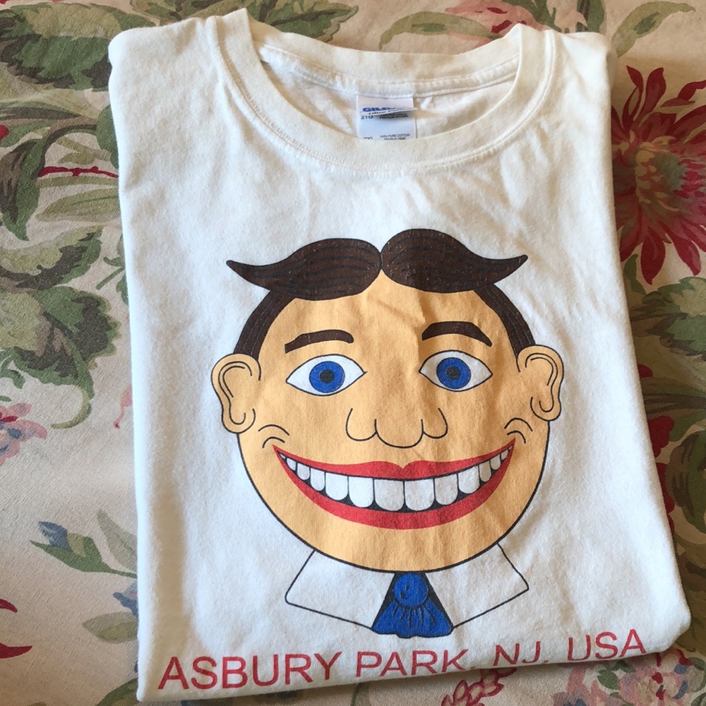 TILLY iconic ASBURY PARK, NJ, USA Character Size 2X Boardwalk Icon Beach Seaside - Picture 11 of 13